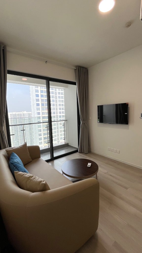 Cho thuê căn hộ 2PN Masteri Centre Point, full nội thất, view thoáng, giá tốt