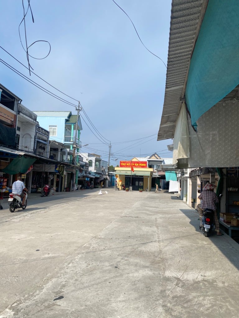 Bán nhà ngay chợ Tắc Cậu, Ấp An Bình, Xã Bình An, Kiên Giang, dt 130m2 giá cực rẻ