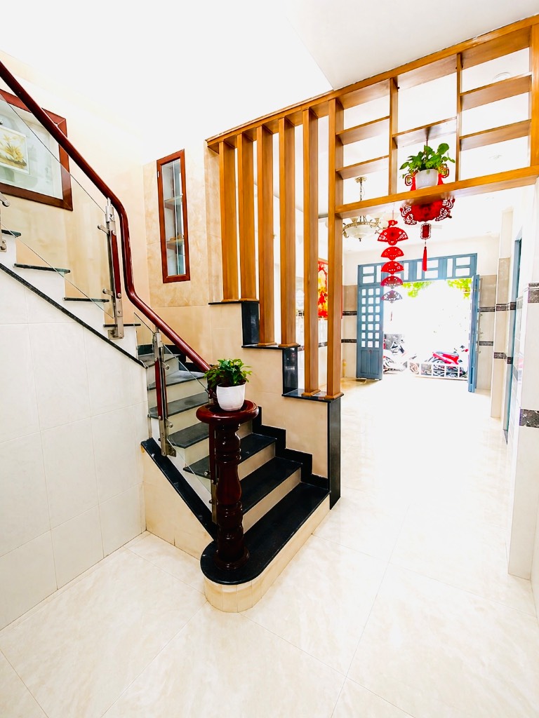 thuviennhadat.vn