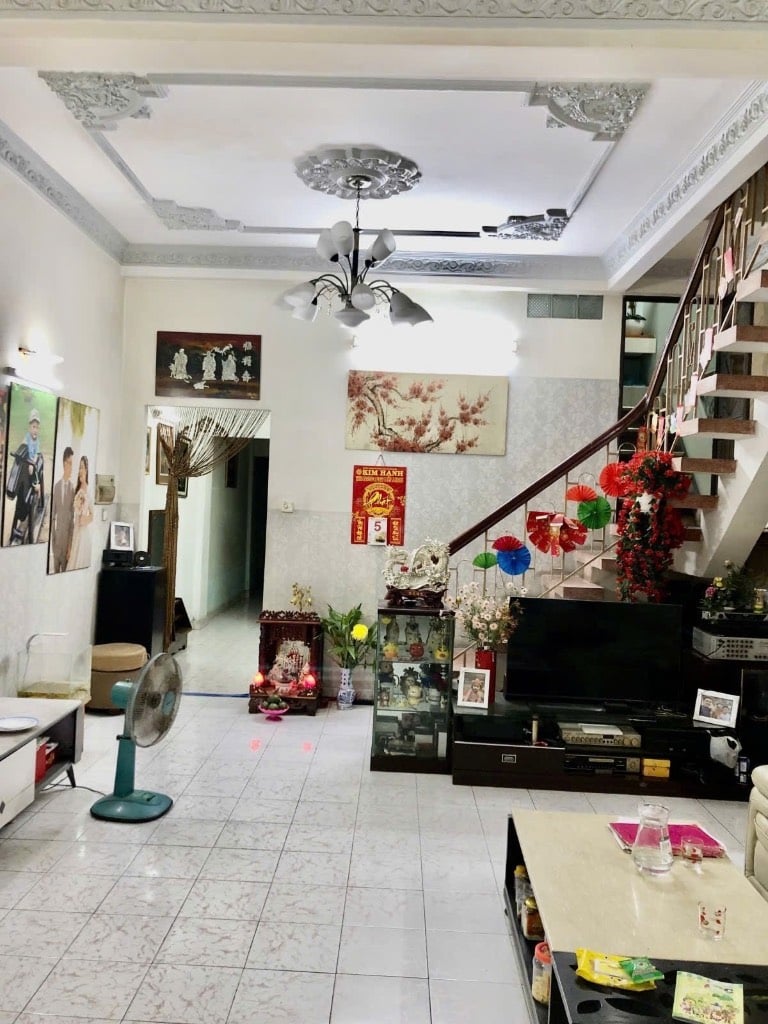 NHÀ 2 TẦNG TRƯỜNG THỌ - NGAY CHÂN GA BÌNH THÁI - XA LỘ HÀ NỘI - 114M2 - CHỈ 12 Tỷ (26.475)