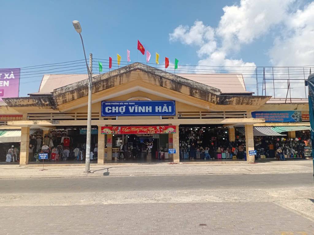 CẦN BÁN LÔ ĐÂT TẠI HẺM NGUYỄN KHUYẾN. PHƯỜNG BẮC NHA TRANG. TỈNH KHÁNH HÒA.