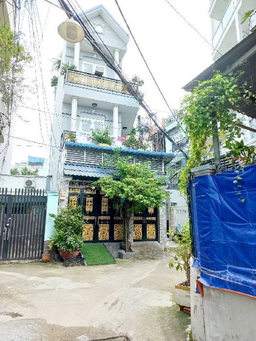 Đất thổ cư hẻm ô tô cách mặt tiền 30m; hẻm thông chợ Phú Thuận; 75m2 (ngang 5m); xây cao tầng