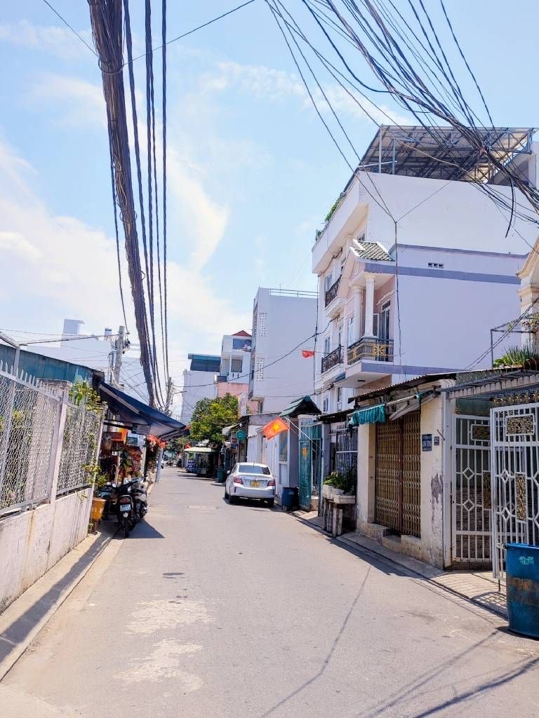 thuviennhadat.vn