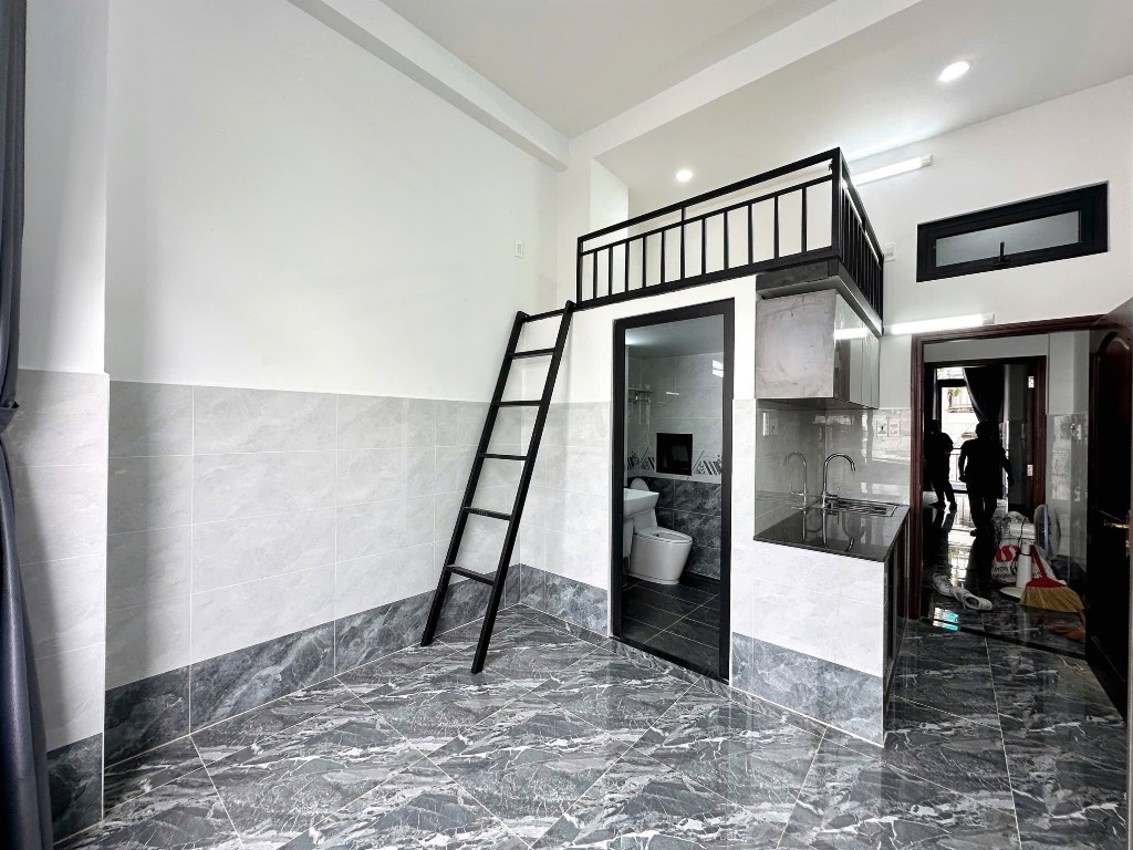 CHO THUÊ PHÒNG DUPLEX–FULL TIỆN NGHI–BAN CÔNG THOÁNG Ở PHAN ĐÌNH PHÙNG-PHÚ NHUẬN, GẦN Q1, Q3