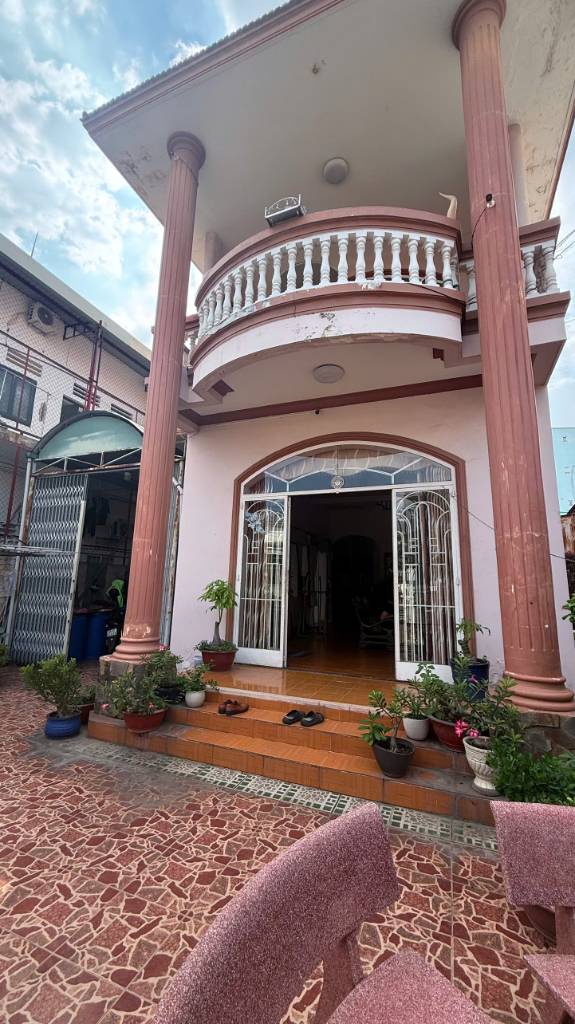 thuviennhadat.vn
