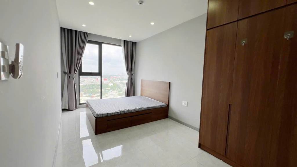 Bán nhanh căn 2PN 74m2 Lavida+ Quận 7 giá 5,3 tỷ tổng giá gồm sổ, đầy đủ nội thất, có sẵn HĐ thuê