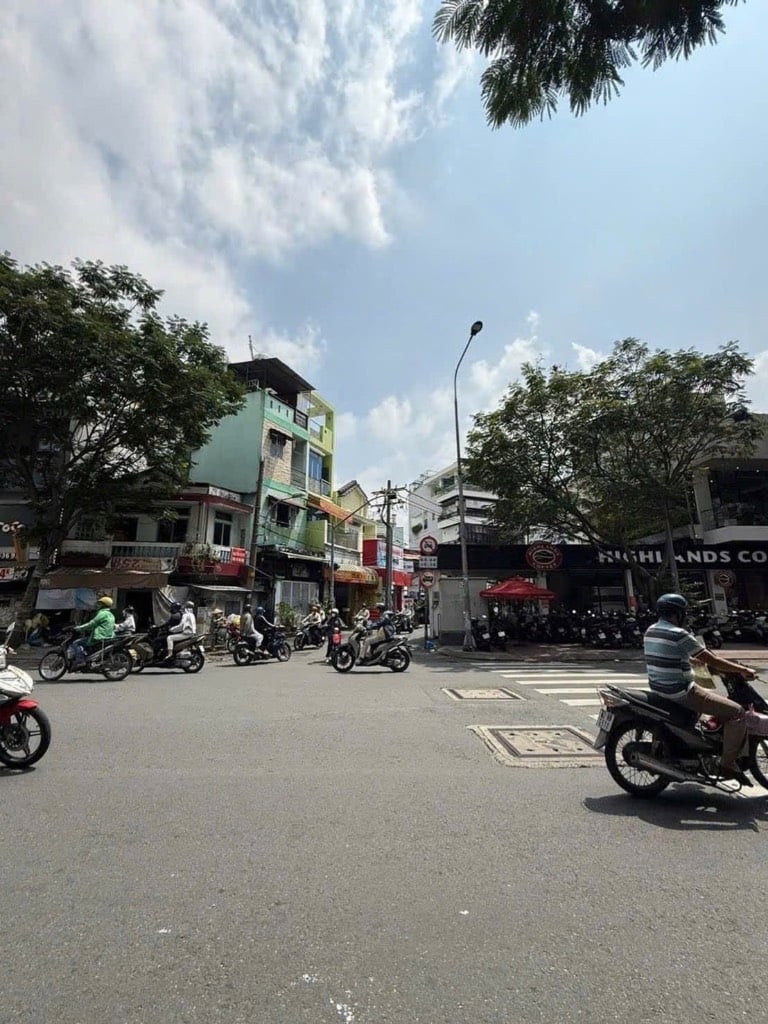 thuviennhadat.vn