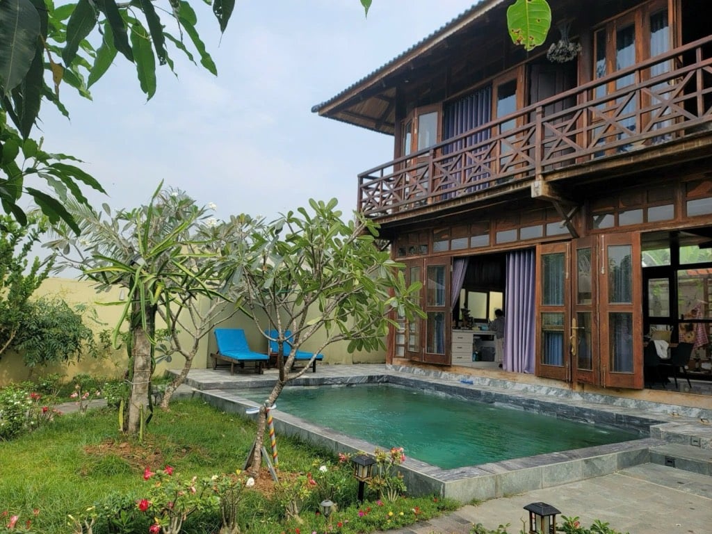 BIỆT THỰ GỖ VEN SÔNG ĐẸP NHƯ TRANH – GẦN VINHOMES Q9 – NGUYỄN XIỂN - 558M2 - CHỈ 8 Tỷ