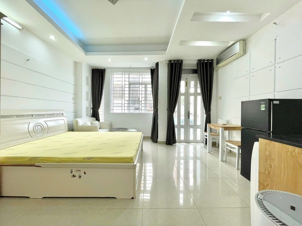 Căn Hộ rộng 40m2, ban công, Bình Thạnh gần chợ Bà Chiểu, quận 1
