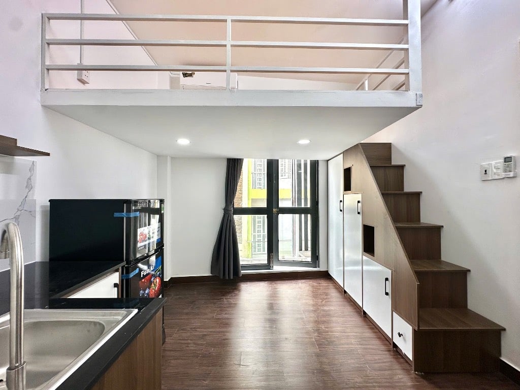 CHO THUÊ PHÒNG DUPLEX LÊ QUANG ĐỊNH BÌNH THẠNH, BAN CÔNG ĐẦY ĐỦ NỘI THẤT, GẦN CHỢ BÀ CHIỂU