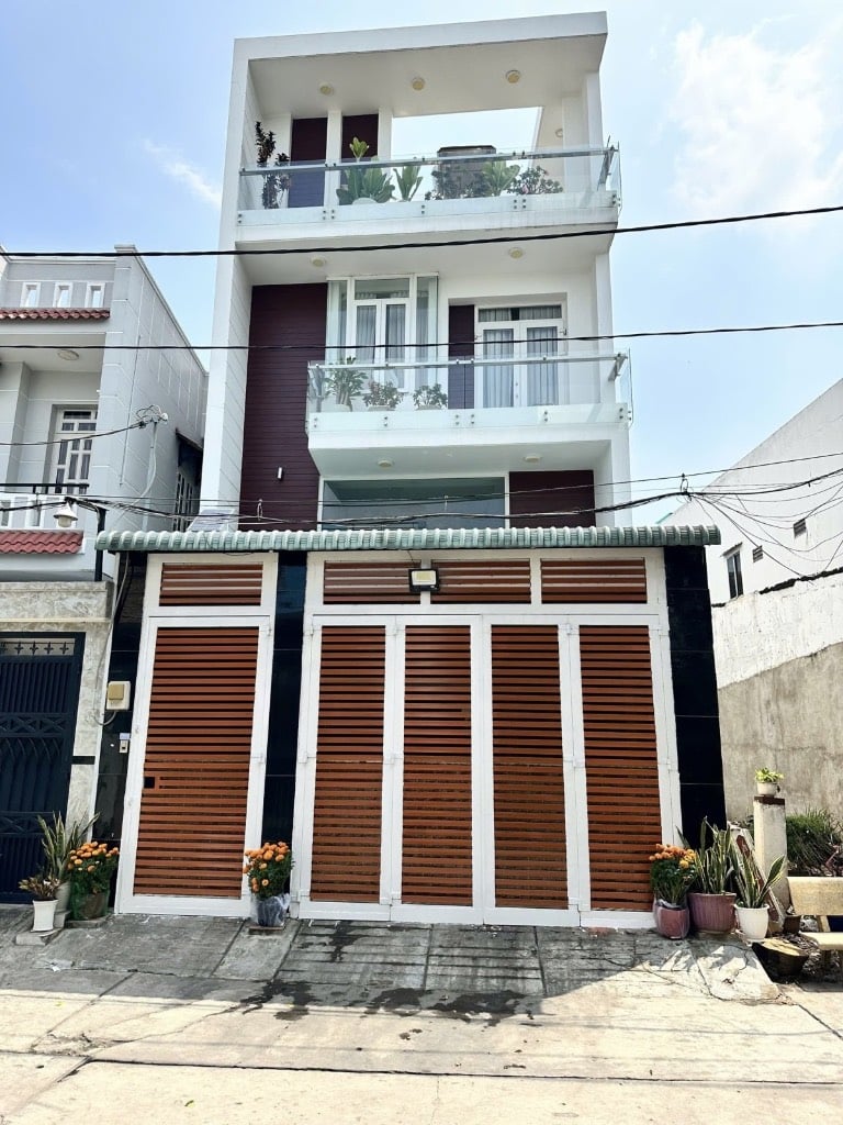 Bán nhà Hẻm 6M đường Bình Trị Đông, 90m2 ( 6 x 15 ) 4 Tầng 4PN 4WC, Chính chủ xây tâm huyết Ở