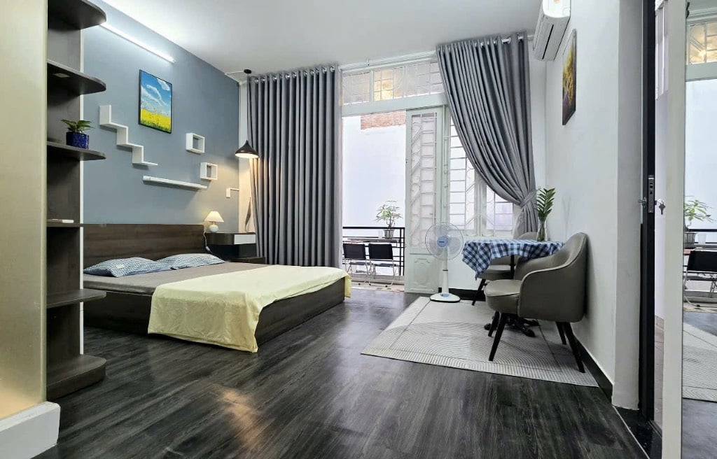 STUDIO BAN CÔNG RỘNG RÃI – HUỲNH VĂN BÁNH, PHÚ NHUẬN