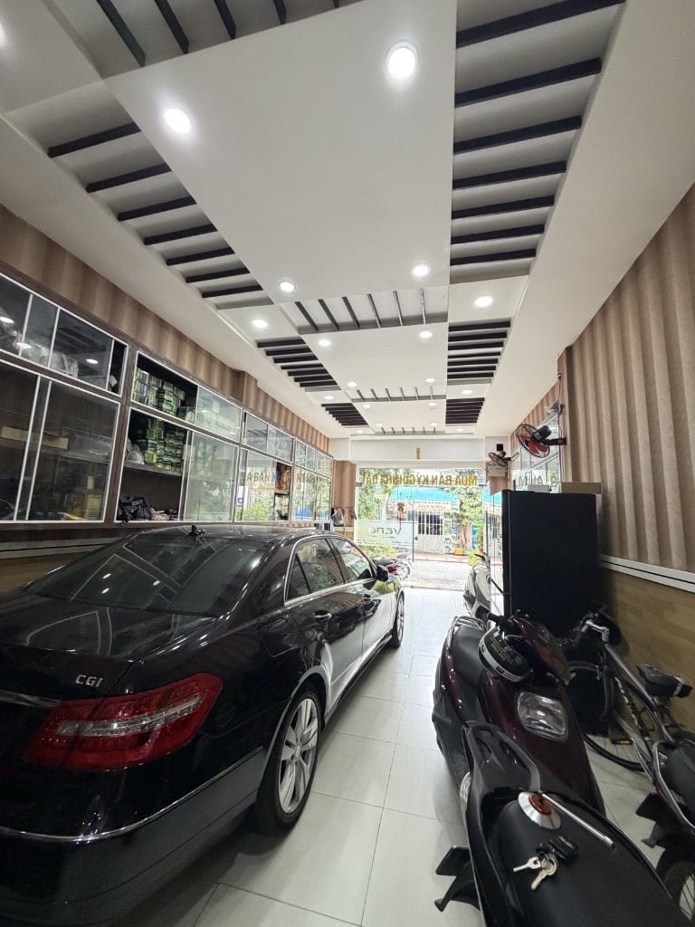 MTKD TRẦN THỦ ĐỘ TÂN PHÚ – ĐƯỜNG 12M – 79M² – 4 TẦNG – 4PN – 12.9 TỶ TL