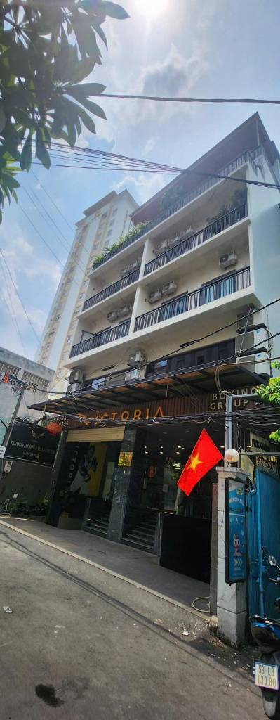 CHDV NGUYỄN GIA TRÍ – 2.500M² SÀN – HẦM 6 TẦNG –DÒNG TIỀN 300TR/THÁNG –SÁT LANDMARK 81-LH 0789162***