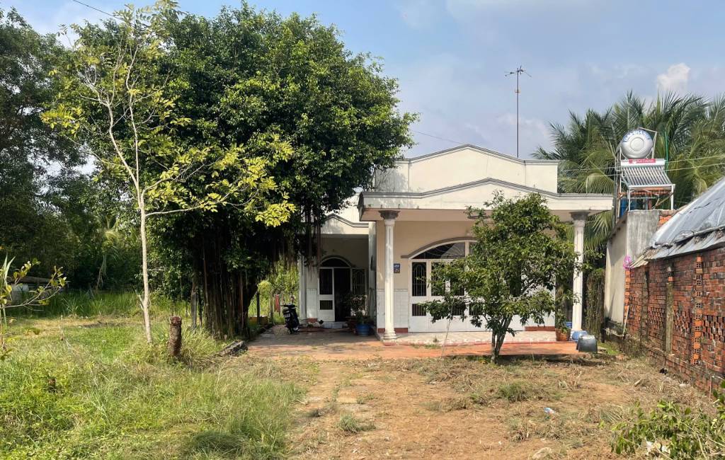 Bán nhà hơn 8m mặt đường Quốc lộ 22B. 680m2 có thổ. 230tr 1mn