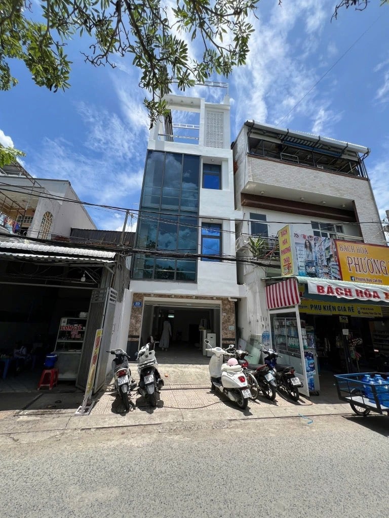 20 triệu - CHO THUÊ hoặc BÁN NHÀ 4 TẦNG MẶT TIỂN ĐƯỜNG MẠC THIÊN TÍCH - CÁCH TRƯỜNG ĐẠI HỌC CT 200m