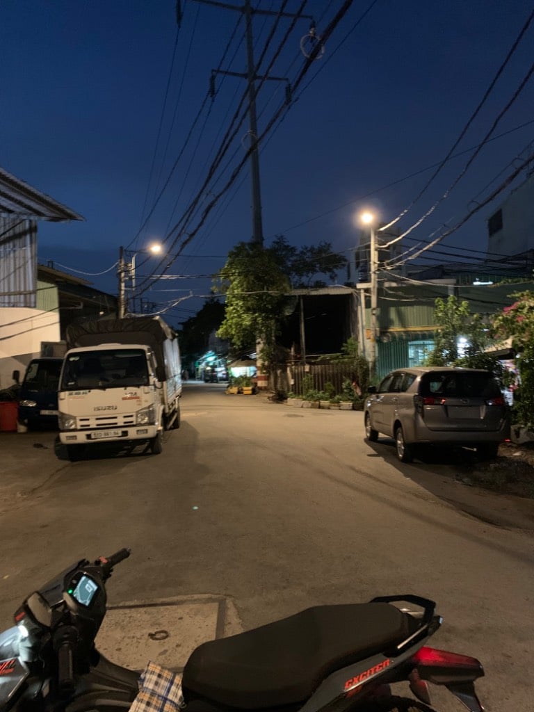Hương Lộ 2, Bình Tân.
Nhà trong khu dân cư yên tĩnh Hương Lộ 2
Với diện tích lên tới 64m2