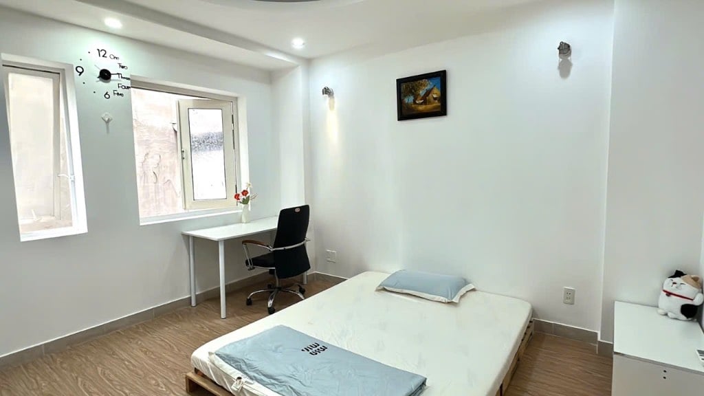 CHO THUÊ PHÒNG CỬA SỔ THOÁNG ĐẦY ĐỦ NỘI THẤT NGAY HOÀNG VĂN THỤ PHÚ NHUẬN GẦN SÂN BAY GIÁP Q1, 3