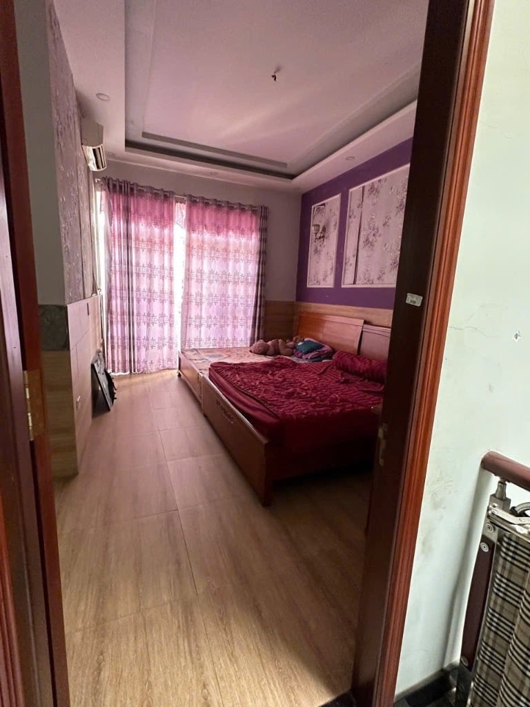 BÁN NHÀ 2 TẦNG GẦN TRƯỜNG HOA LƯ HIỆP PHÚ - 100M2 (5x27) - CHỈ 10.5 TỶ (11-2b.12)