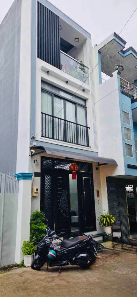 GẦN MẶT TIỀN - HẺM 8M XE HƠI TRÁNH - SÁT KHU TÊN LỬA - 55M - 3 TẦNG MỚI ĐẸP - NHỈNH 7 TỶ