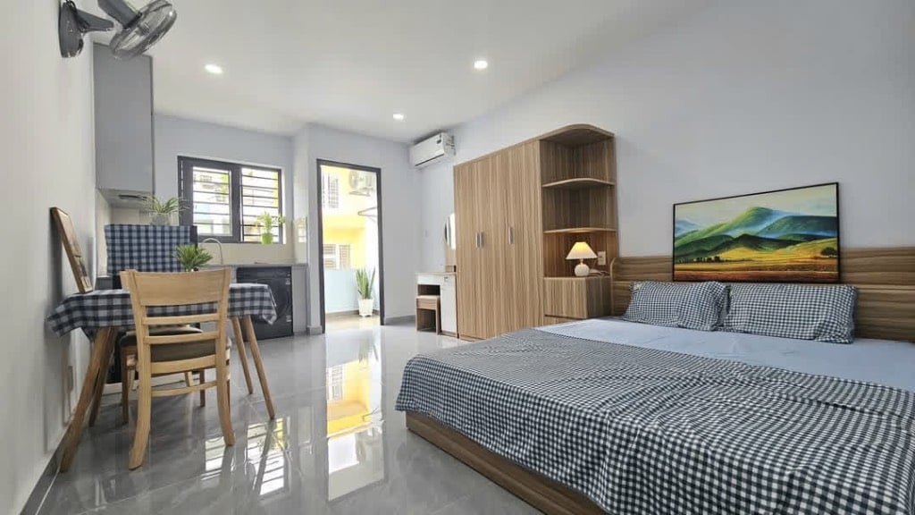 Căn Hộ Ban Công mới khai trương, Bình Thạnh gần ngã tư hàng xanh, Q1, thang máy, nội thất mới