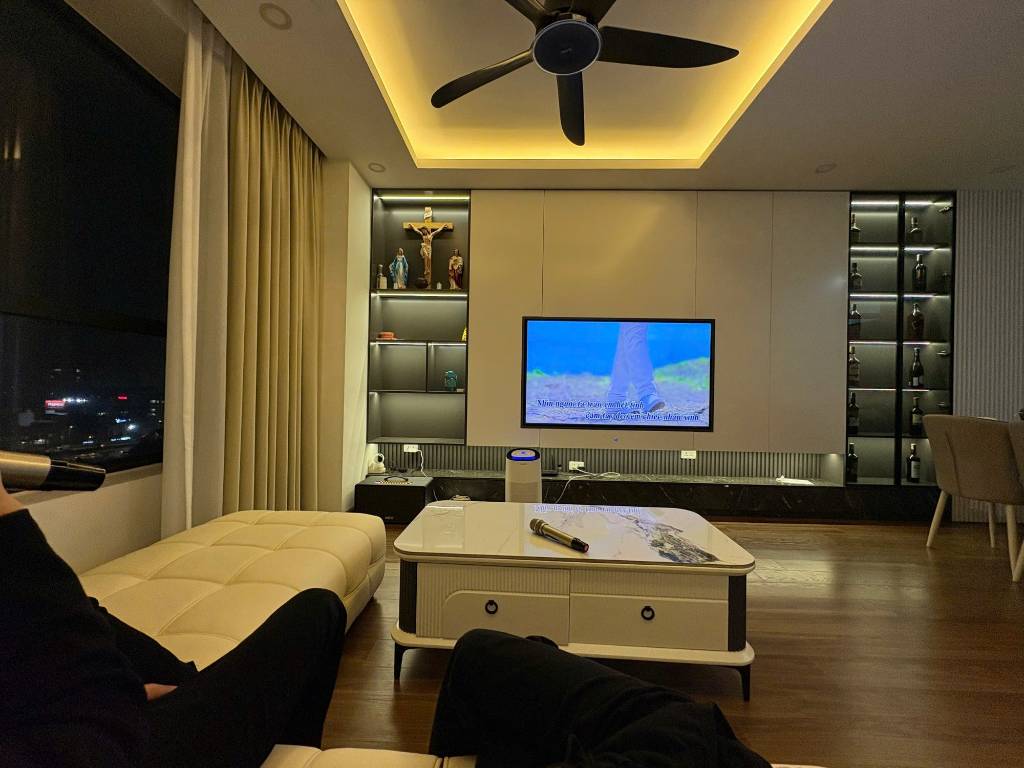 Bán căn hộ Chung cư X2 Đại Kim, Hoàng Mai, dt 77m2, giá 6.6 tỷ,  view hồ