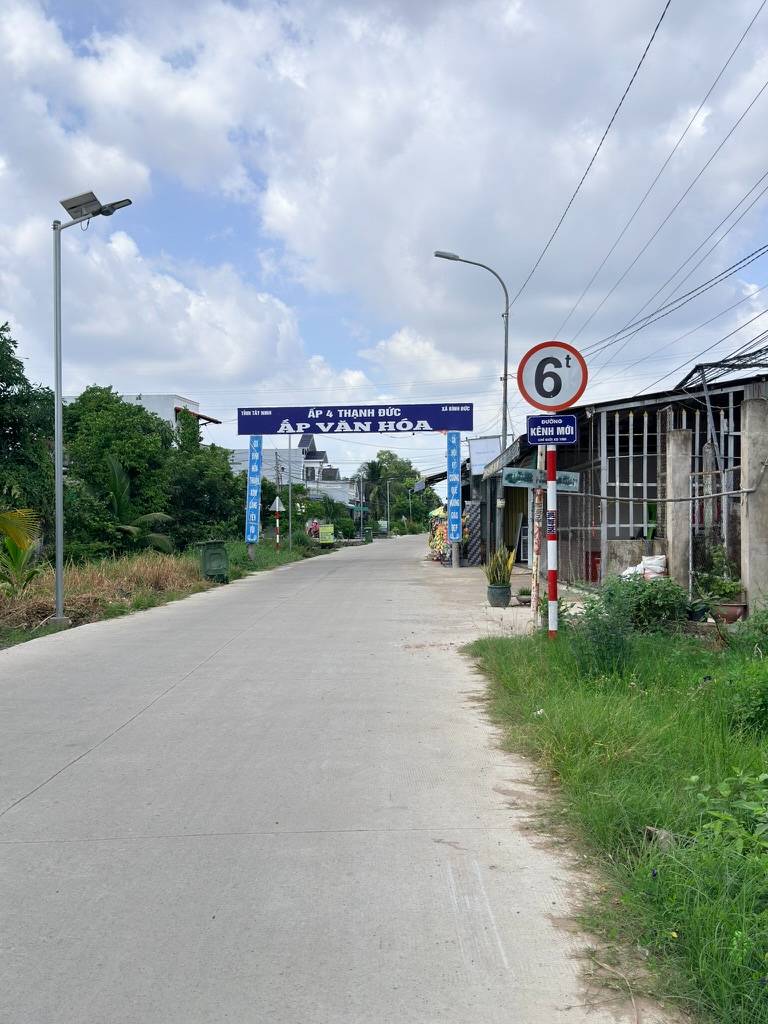 thuviennhadat.vn