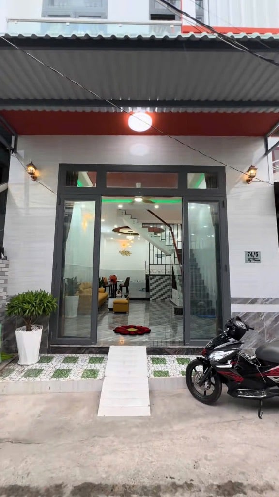 Bán nhà full thổ cư Phạm Thế Hiển Quận 8, 44m2 3PN 2WC, 1 lầu giá tốt