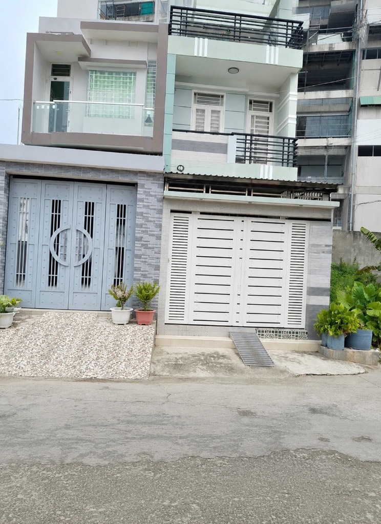 BÁN GẤP NHÀ VÕ VĂN KIỆT AN LẠC, BÌNH TÂN, ĐƯỜNG NHỰA 10M, DT 4x15M, CHỈ NHỈNH 5 TỶ