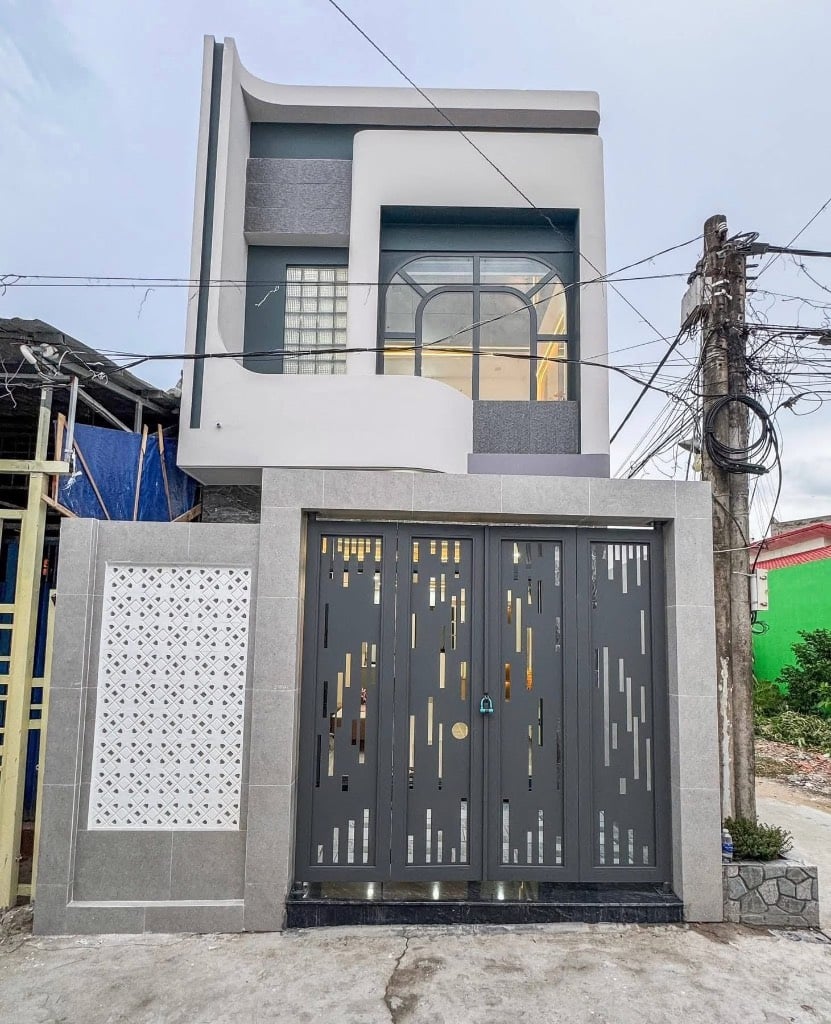 Bán nhà hẻm 386 Trần Nam Phú, Ninh Kiều, nhà mới 100% trệt 1 lầu, nhỉnh 3 tỷ