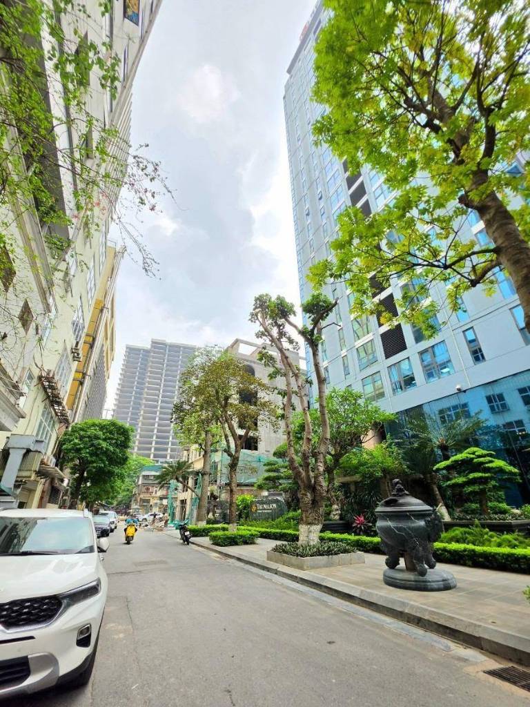 BÁN NHÀ LIỀN KỀ PHỐ LÁNG HẠ, BA ĐÌNH, 115M2 6 TẦNG THANG MÁY, CÓ GARA Ô TÔ