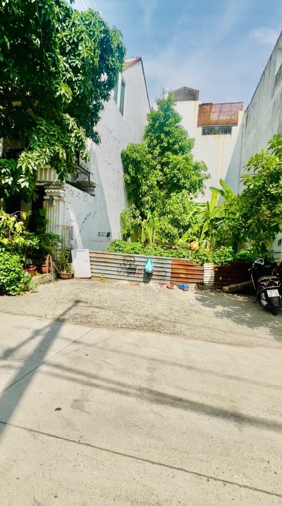 thuviennhadat.vn