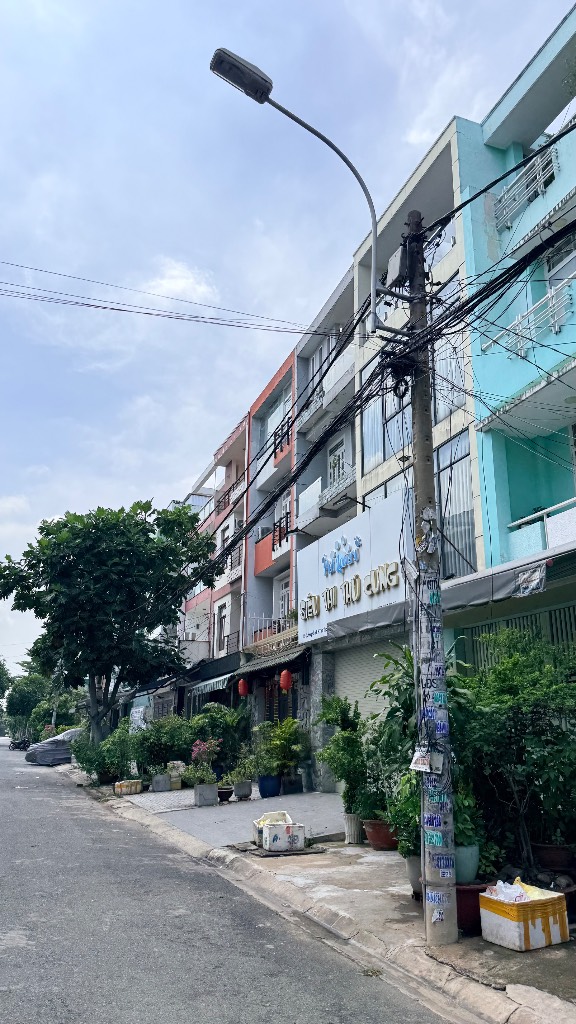 Bán nhà mặt tiền đường Số 53 Khu Tên Lửa, 80m2 ngang 5x16m 4 tầng, ở hoặc làm văn phòng