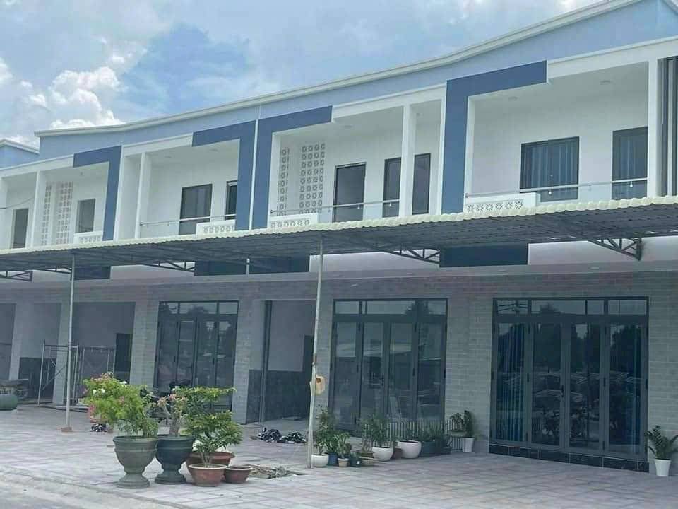 BÁN GẤP DÃY TRỌ BÀU BÀNG BÌNH PHƯỚC, SẴN 1 KI-ỐT 4 PHÒNG TRỌ, THU NHẬP ỔN ĐỊNH 8 TRIỆU/THÁNG