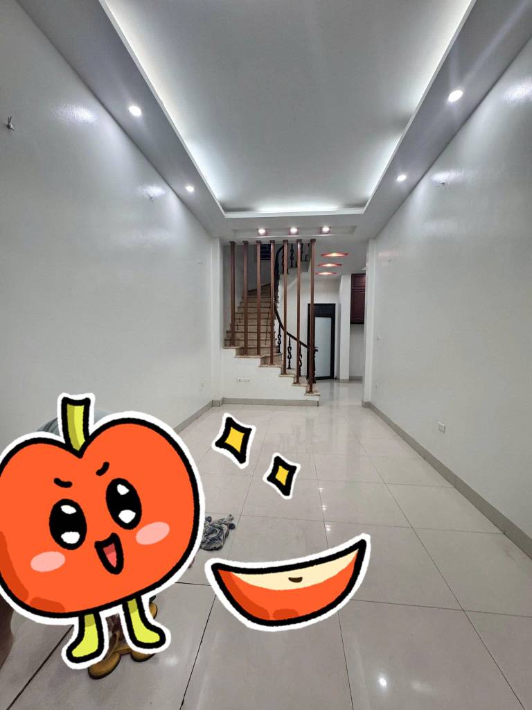 Cho thuê nhà ngõ 107 Nguyễn Chí Thanh, Đống Đa, DT 56m2, 4 tầng, giá 17 triệu