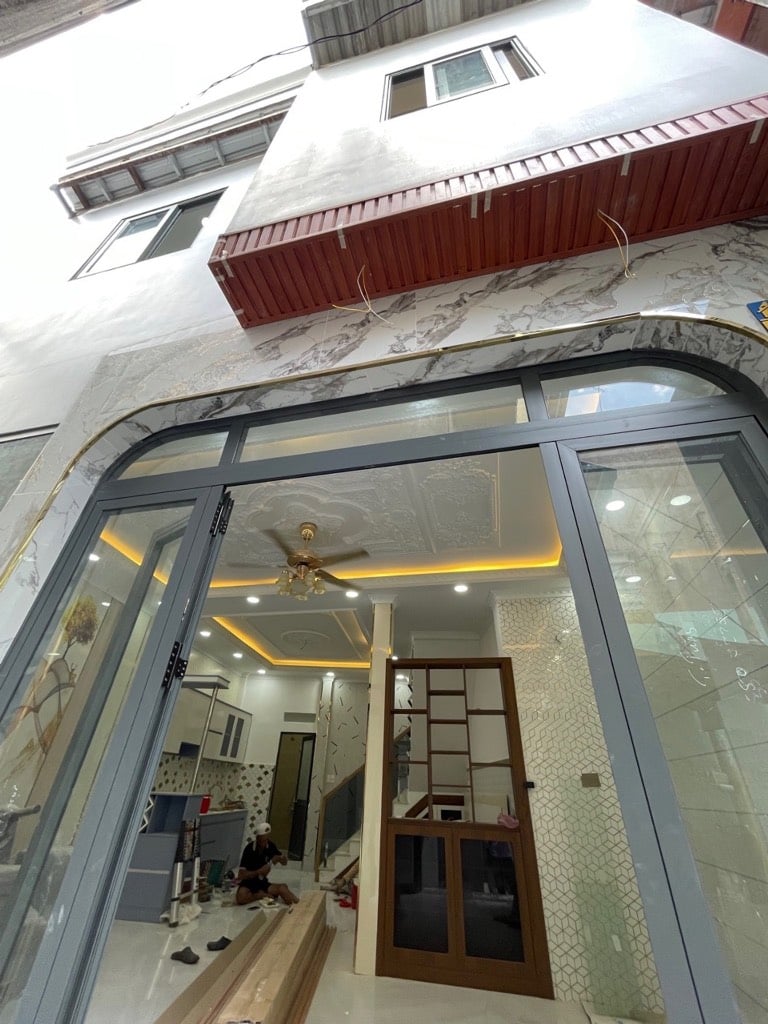 BÁN NHÀ MỚI 3 TẦNG AN DƯƠNG VƯƠNG QUẬN 6, HẺM XE HƠI, DT 5,5 x 9,5M, CHỈ 4,98 TỶ