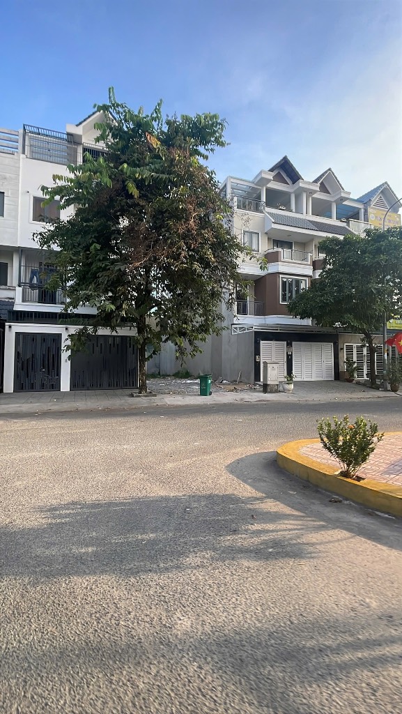 BÁN ĐẤT LINH TRUNG, GẦN KCN THỦ ĐỨC, 120M2 GIÁ CHỈ 1.05 TỶ CÓ SỔ SẴN