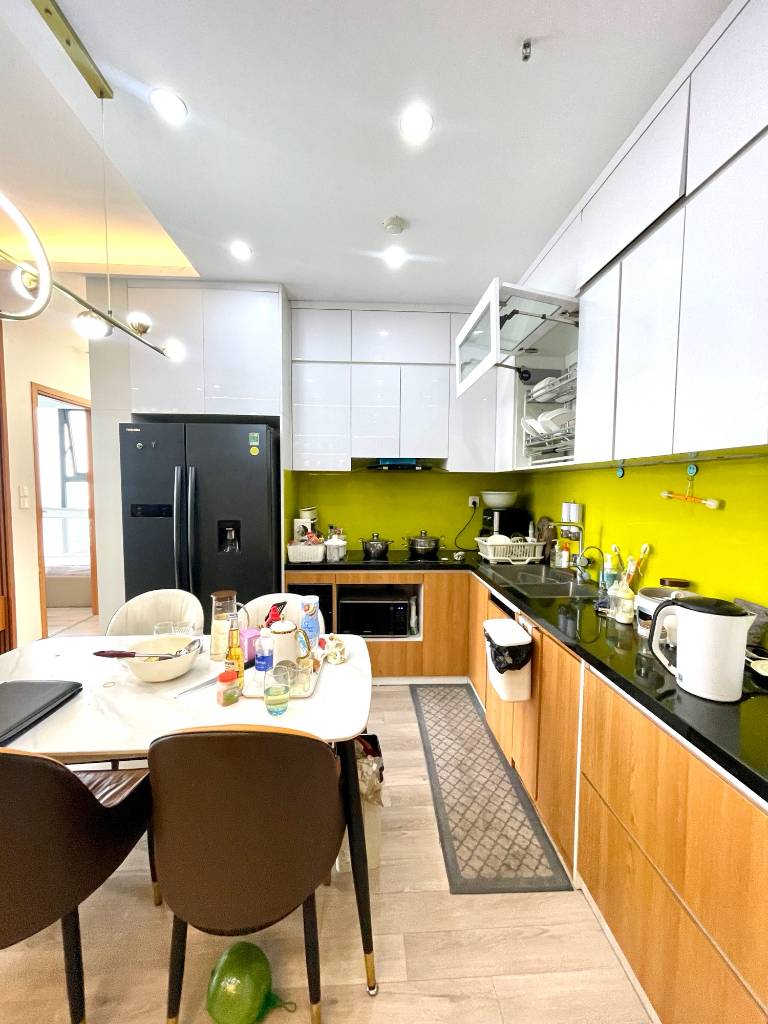 Bán căn hộ 2 ngủ lô góc đỉnh Thiên Niên Kỷ, view trọn Hà Đông, dt gần 80m2, giá 7,5 tỷ