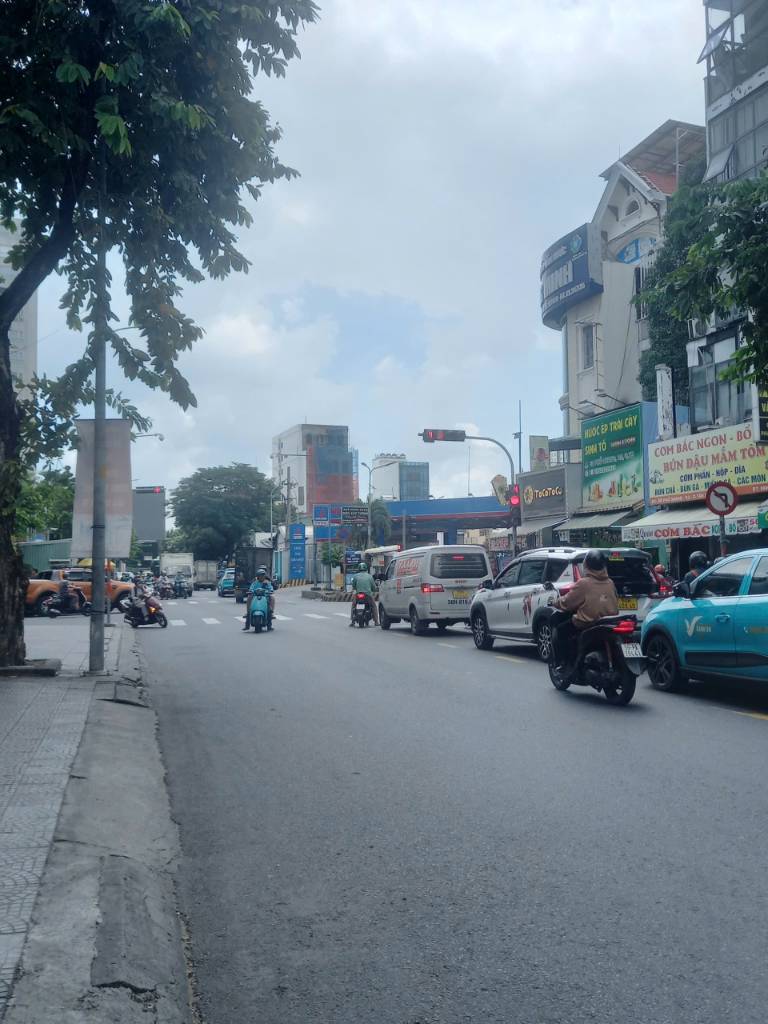 thuviennhadat.vn