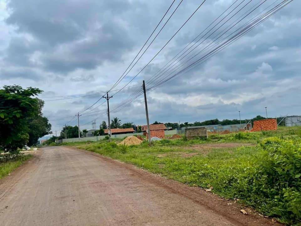 thuviennhadat.vn