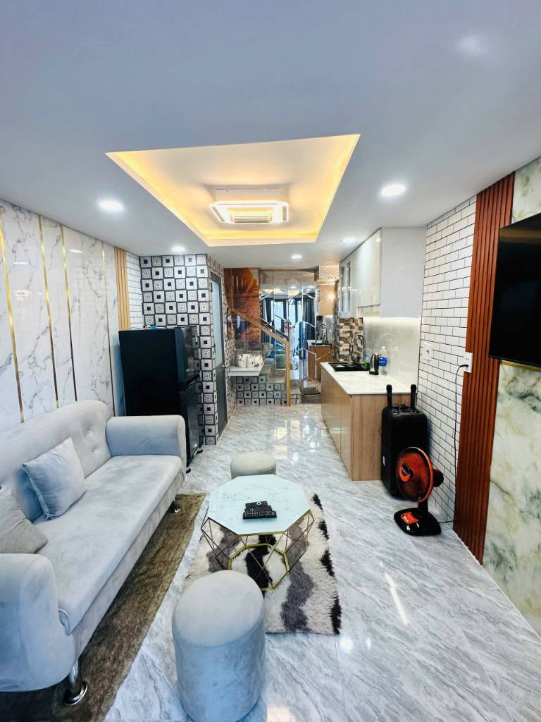 BÁN NHÀ MẶT TIỀN HOÀNG SA, PHƯỜNG XUÂN HÒA, QUẬN 3, 3 TẦNG GIÁ CHỈ 6 TỶ