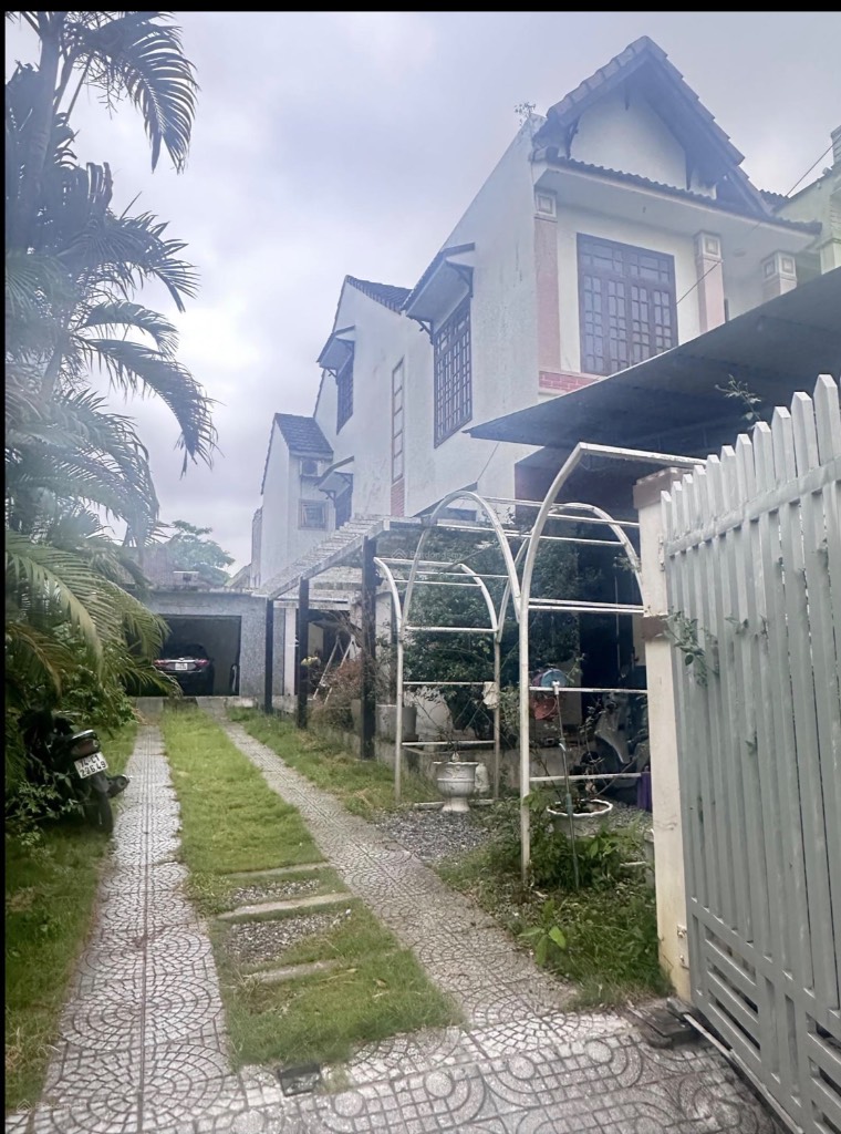 Cho thuê nhà nguyên căn trương hoàn, Đông Hà, Quảng Trị, sân vườn, Gara Oto