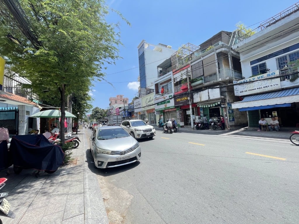 thuviennhadat.vn