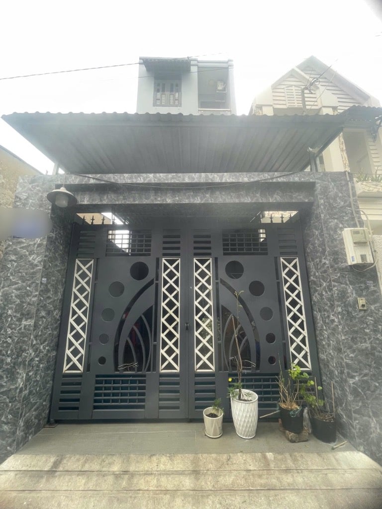 Bán nhà Nguyễn Thị Tú Bình Tân, dt 80m2 nở hậu, nhà 4PN, full nội thất, giá 5,5 tỷ