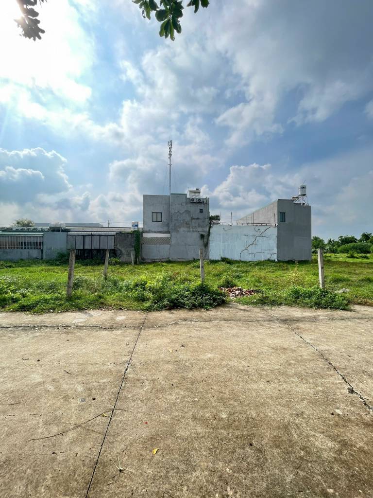 thuviennhadat.vn