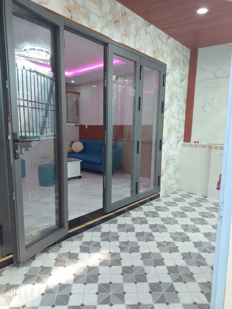 BÁN NHÀ QL50 BÌNH HƯNG, DT 50M² NHÀ MỚI 2 TẦNG,  2PN,  CHỈ 2.58 TỶ TL