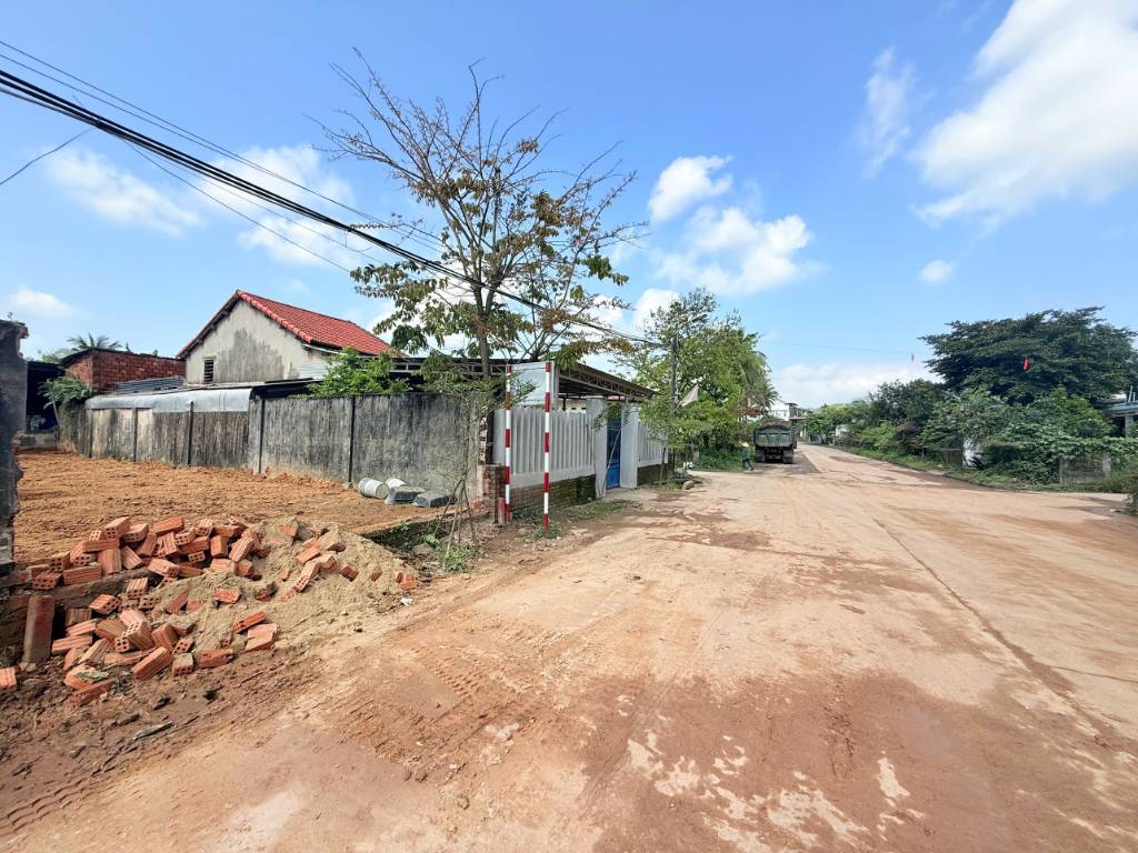 thuviennhadat.vn