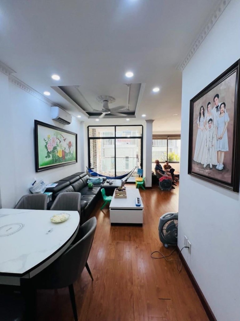 SIÊU PHẨM, BÁN NHÀ PHÂN LÔ PHỐ TRẦN QUANG DIỆU, ĐỐNG ĐA, DT 65M2 6 TẦNG MẶT TIỀN 6M, GIÁ 31.5 TỶ
