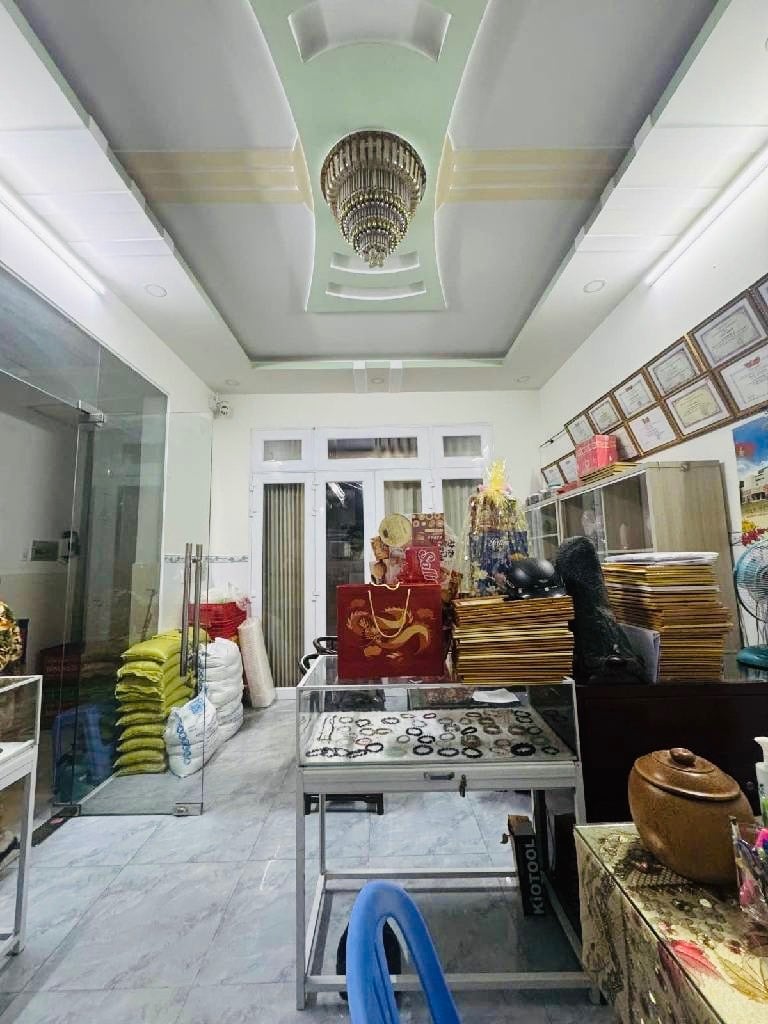 thuviennhadat.vn