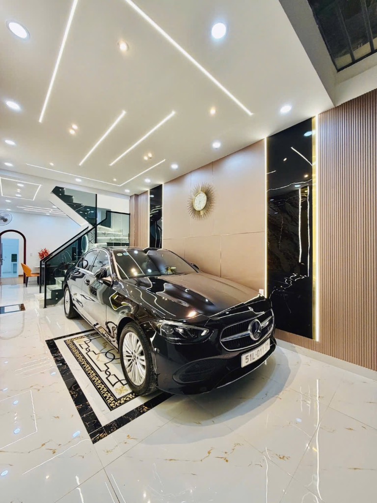 Bán nhà Phan Huy Ích Gò Vấp, dt 70m2 2 tầng gara ô tô 3PN giá 5 tỷ